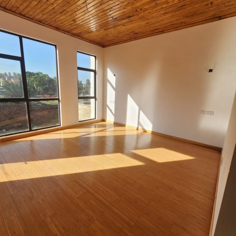 luxury townhouses Kikuyu