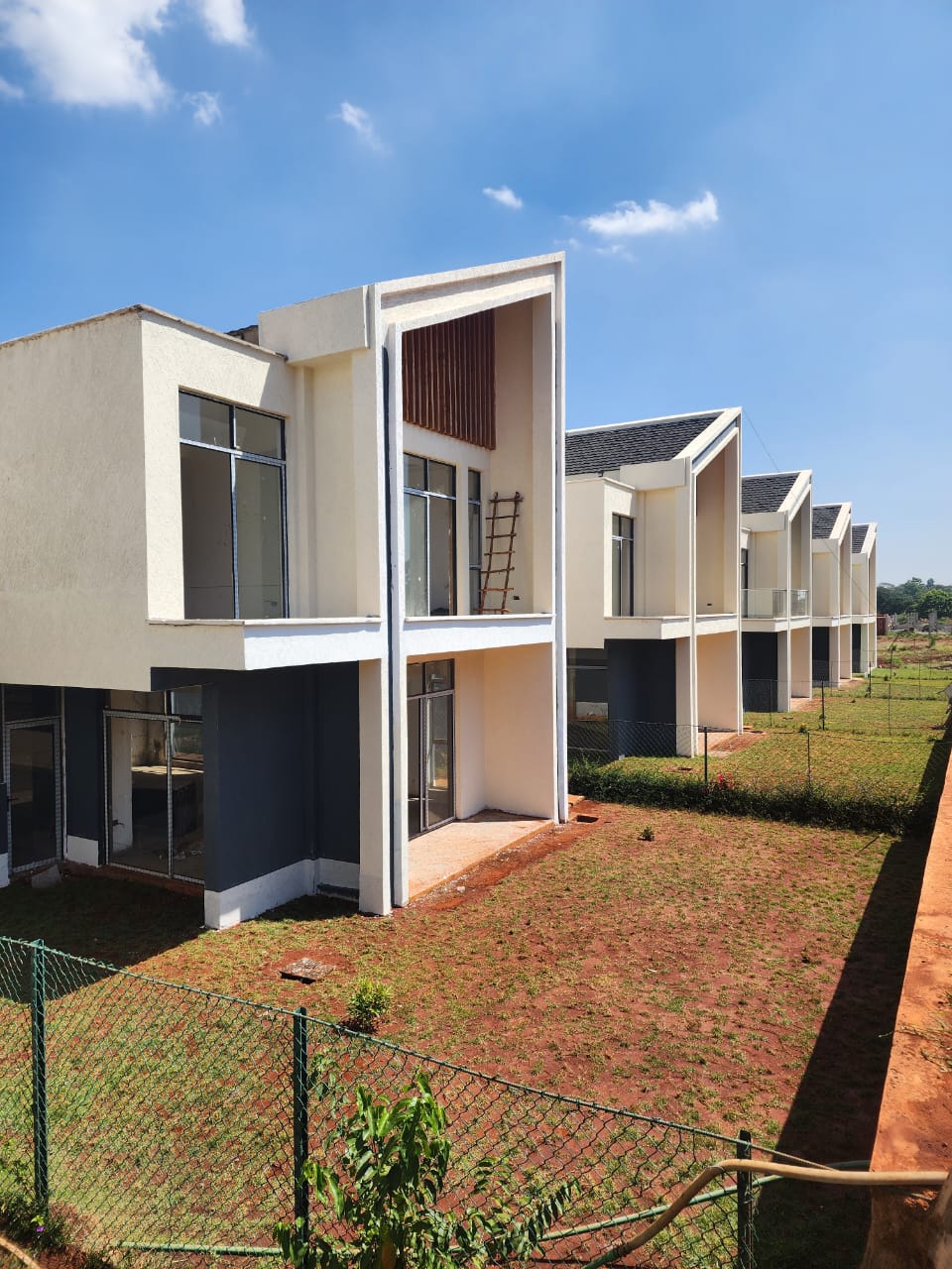 luxury townhouses Kikuyu